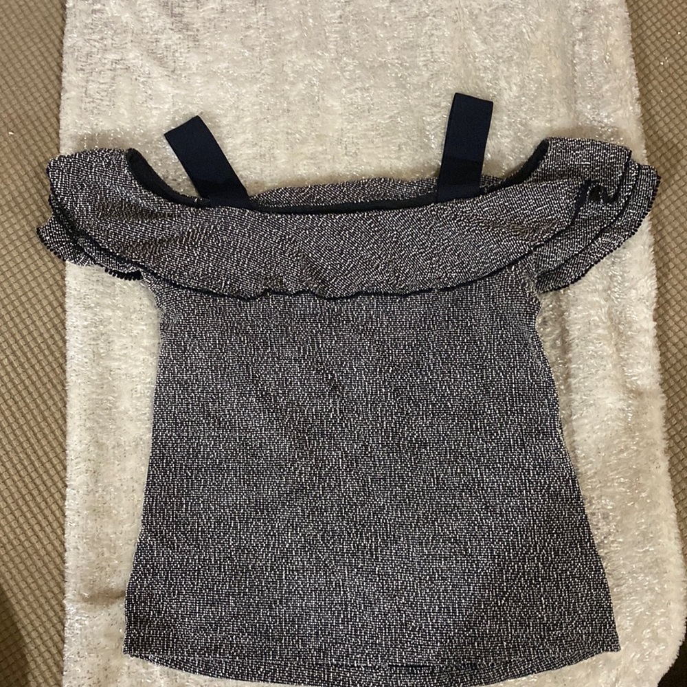 Banana Republic Ruffle-Shoulder Cropped Shirt